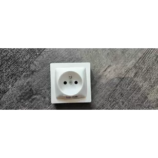 prise complet 16a Oteo prise complet 16a Oteo Visuel